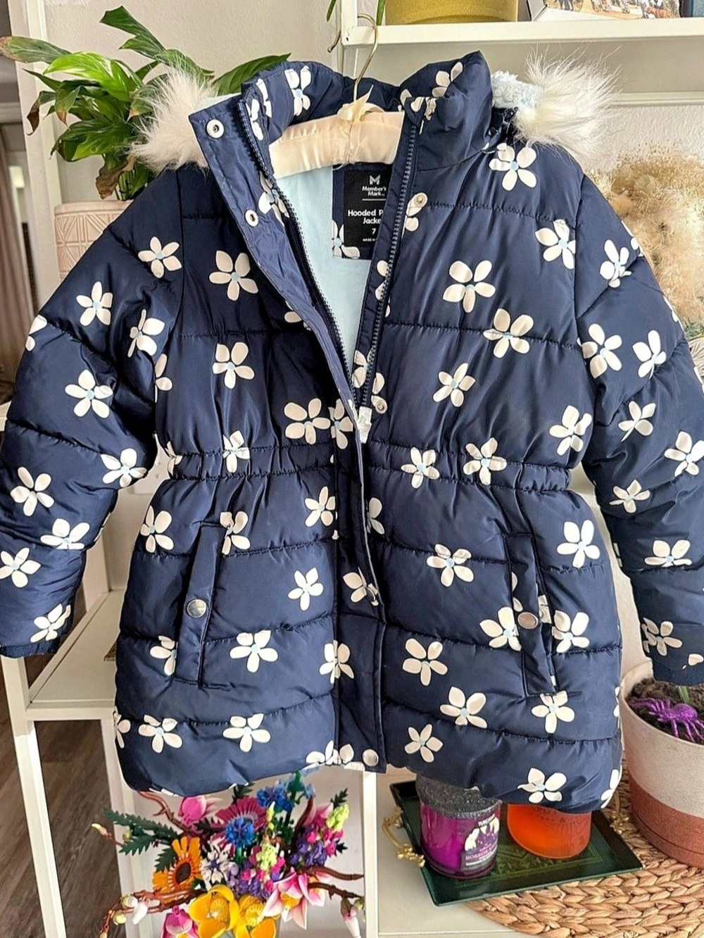 Member's Mark Hooded Puffer Jacket Floral Girls Size 7